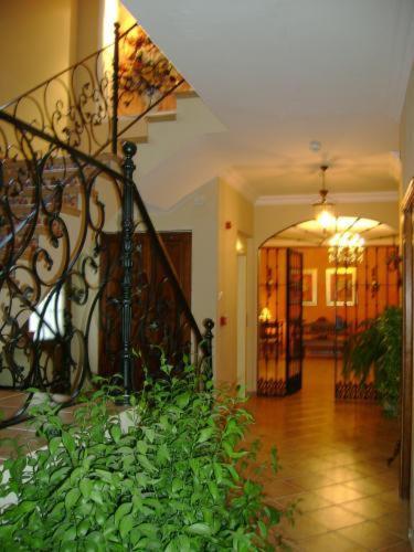 Santa Cruz Ξενοδοχείο Los Palacios Y Villafranca Εξωτερικό φωτογραφία